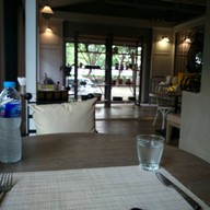 บรรยากาศ LA Creperie สุขุมวิท 39