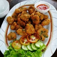 เมนูของร้าน อาหารป่าปลาเขื่อน