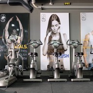 บรรยากาศ ฟิตเนสฟันน์ โลตัส วัชรพล