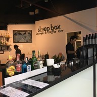 บรรยากาศ Sleep Box Lounge & Coffee Bar