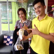 Coffee at Home ซอยร่มเกล้า 19/5