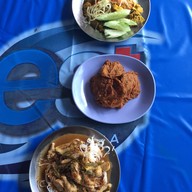 ขนมจีนบุฟเฟต์ 49 บาท