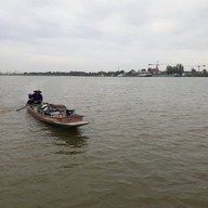 บรรยากาศ แพอาหาร ส.นาทอง