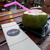 เมนูของร้าน The Fisherman Hut Koh Kood