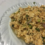 เมนูของร้าน ก้อยปลาดุกย่าง