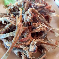 เมนูของร้าน สี่แควกุ้งเผา