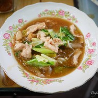 เมนูของร้าน ก๋วยเตี๋ยวโบราณ ป้าลั้ง วังกรด