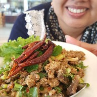 เมนูของร้าน ลาบเป็ดชัยนาท