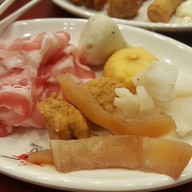 เมนูของร้าน You Inter Buffet เซนทรัลปิ่นเกล้า