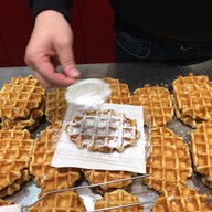 Waffles& IJS Antwerp Train Station