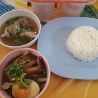 เมนูของร้าน ข้าวต้มปลาเฮียนุ
