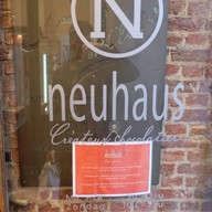 Neuhaus grand place