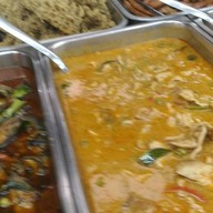 กรองทอง อาหารไทย-พื้นเมือง