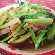 เมนูของร้าน ครัวป้าณี อุ้มผาง