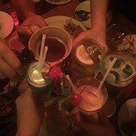 เมนูของร้าน Saxophone Pub & Restaurant
