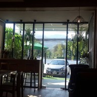 หน้าร้าน The Swan Coffee Bekery Food