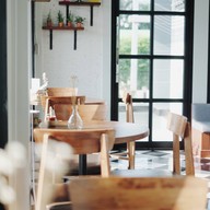 บรรยากาศ Piccolo Cafe'