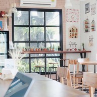 บรรยากาศ Piccolo Cafe'