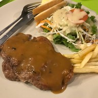 สเต็กพูนทรัพย์  ปาริชาติ ซอย 7