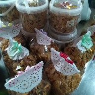 บ้านขนมไข่
