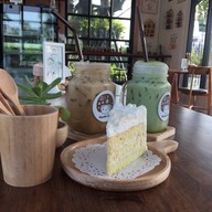 เมนูของร้าน Piccolo Cafe'