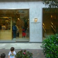 หน้าร้าน Omotosandro Koffee Wan Chai