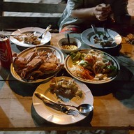 เมนูของร้าน ป้าชุปปูเป็น หาดบ่อแขม ชะอำ