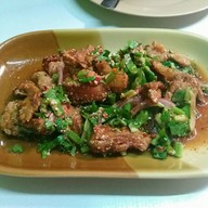 เมนูของร้าน เจ๊จุ๋มส้มตำ