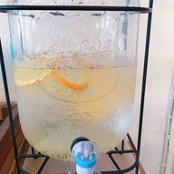 บรรยากาศ Johoney