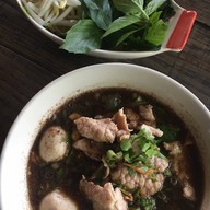 ก๋วยเตี๋ยวเรือ ฮาร์เลย์ เจ้าเก่า RCA