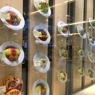 บรรยากาศ Omu Japanese omurice & cafe เซ็นทรัลเวิลด์