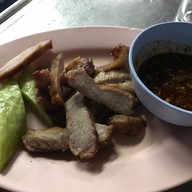 เมนูของร้าน ปลาเผารางน้ำ