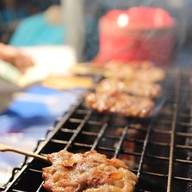 หมูปิ้งเตาถ่าน