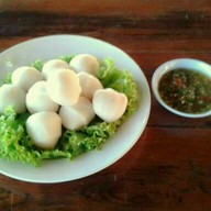 ร้านรถเมล์