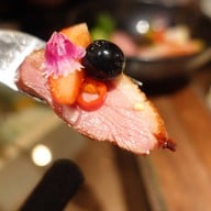 จานนี้เน้นสุขภาพ หากชอบทานยำผลไม้รสเปรี้ยว แนะนำคะ