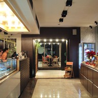 บรรยากาศ Melt Me ทองหล่อ 10