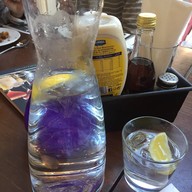 บรรยากาศ Together Slug and Lettuce