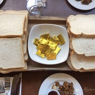 เมนูของร้าน Together Slug and Lettuce