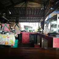 บรรยากาศ ร้านป้าเครือ