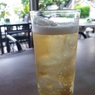 เมนูของร้าน เพียรศรี ส้มตำ ไก่ย่างเหรียญทอง