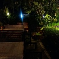 ร้านอาหารฟุ้งปลาเผา