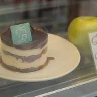 You & Mee Poolside Restaurant โรงแรม ไฮแอท รีเจนซี่ หัวหิน