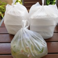 ข้าวมันไก่ หน้า 7-11 ตลาดรุ่งโรจน์