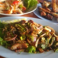 ส้มตำเจ๊อารี