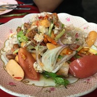 เมนูของร้าน ส้มตำผ่านฟ้า