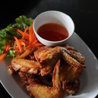 แจ่มจันทร์ รีสอร์ท