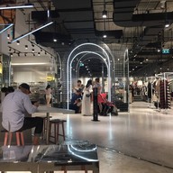 บรรยากาศ Good Boy
