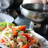 แจ่มจันทร์ รีสอร์ท
