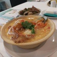 เมนูของร้าน The 69 Seafood Buffet : Baiyoke Sky Hotel
