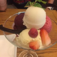 เมนูของร้าน Fanny Ice Cream